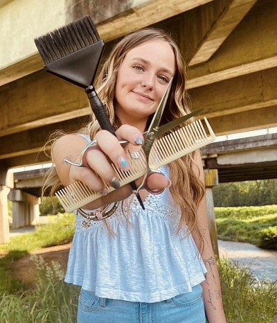 Owner of Strands by Natalie- experienced hairstylist